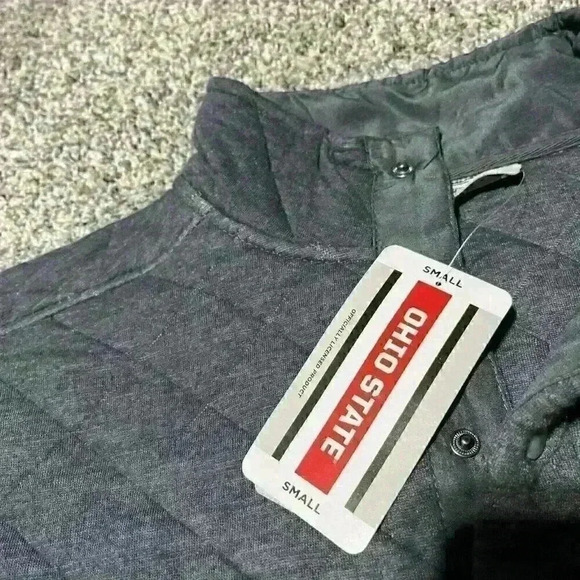 NWT Ohio State Buckeyes Sweater Quilted Pullover 1/4 Snap Gray Men’s Size Small - Picture 3 of 11